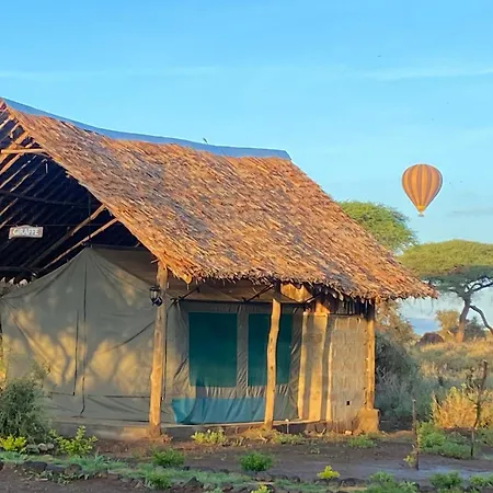 Amboseli Discovery Camp Exterior photo