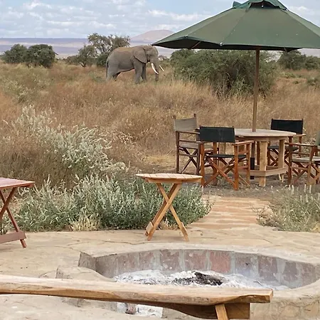Amboseli Discovery Camp Exterior photo