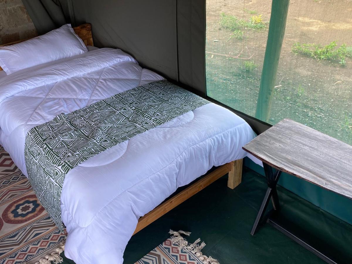 Discovery Camp Luxury tent Amboseli