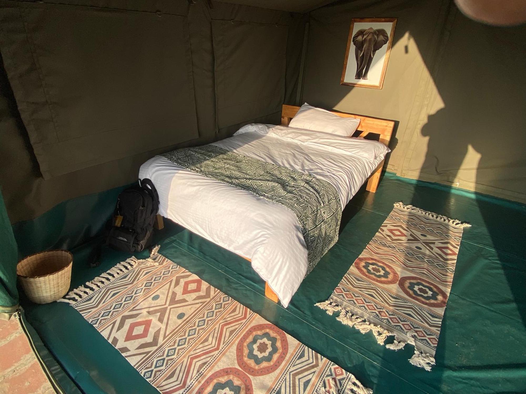Discovery Camp * Amboseli