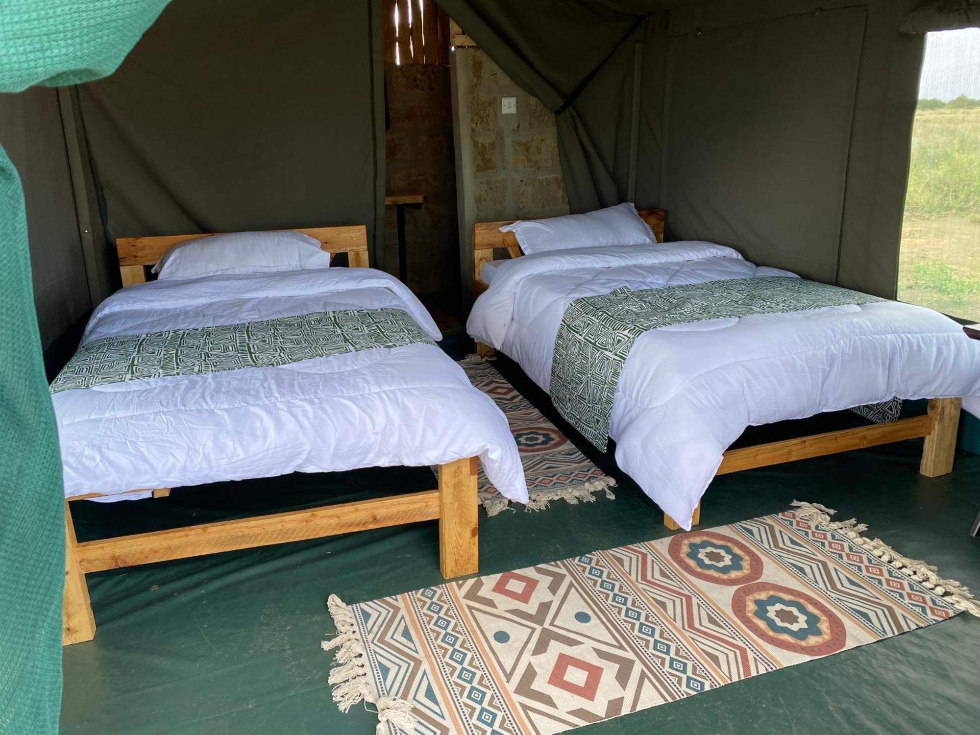 Discovery Camp * Amboseli