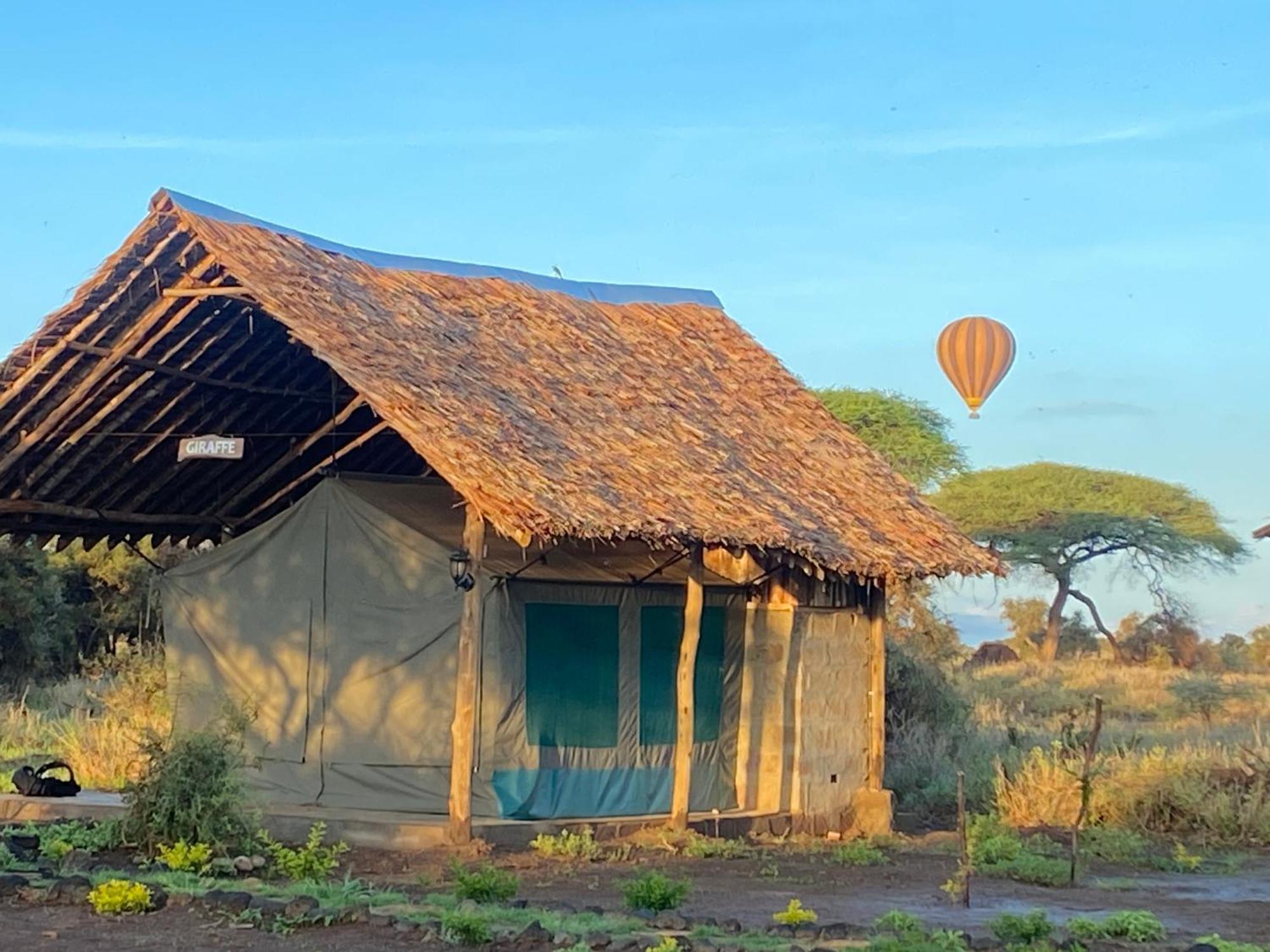 Discovery Camp Luxury tent *